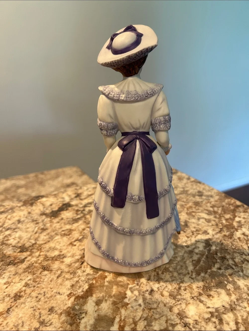 Home Interiors “Penelope” figurine excellent condition H 8.5 inches